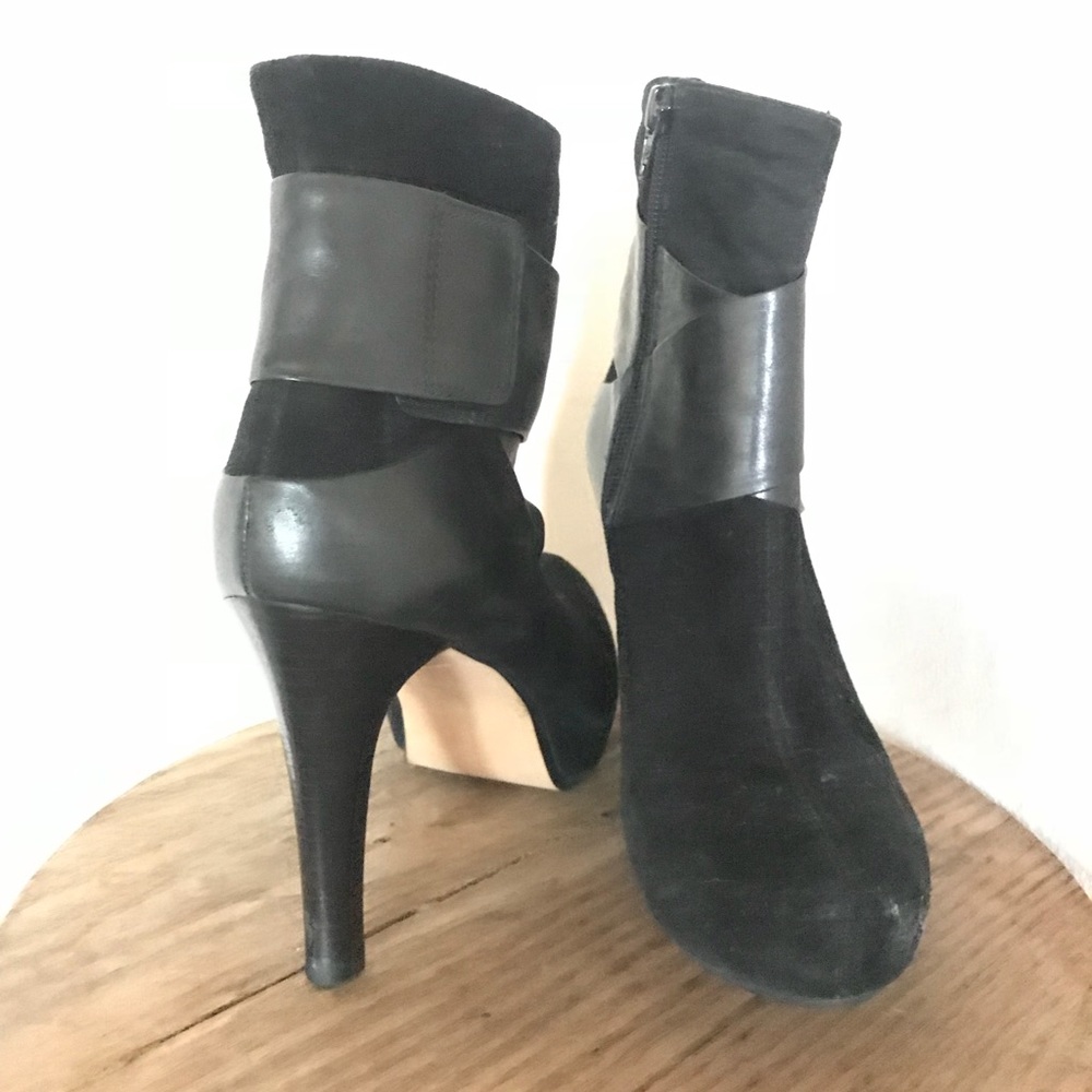 BEAUTIFUL Suede and Leather booties